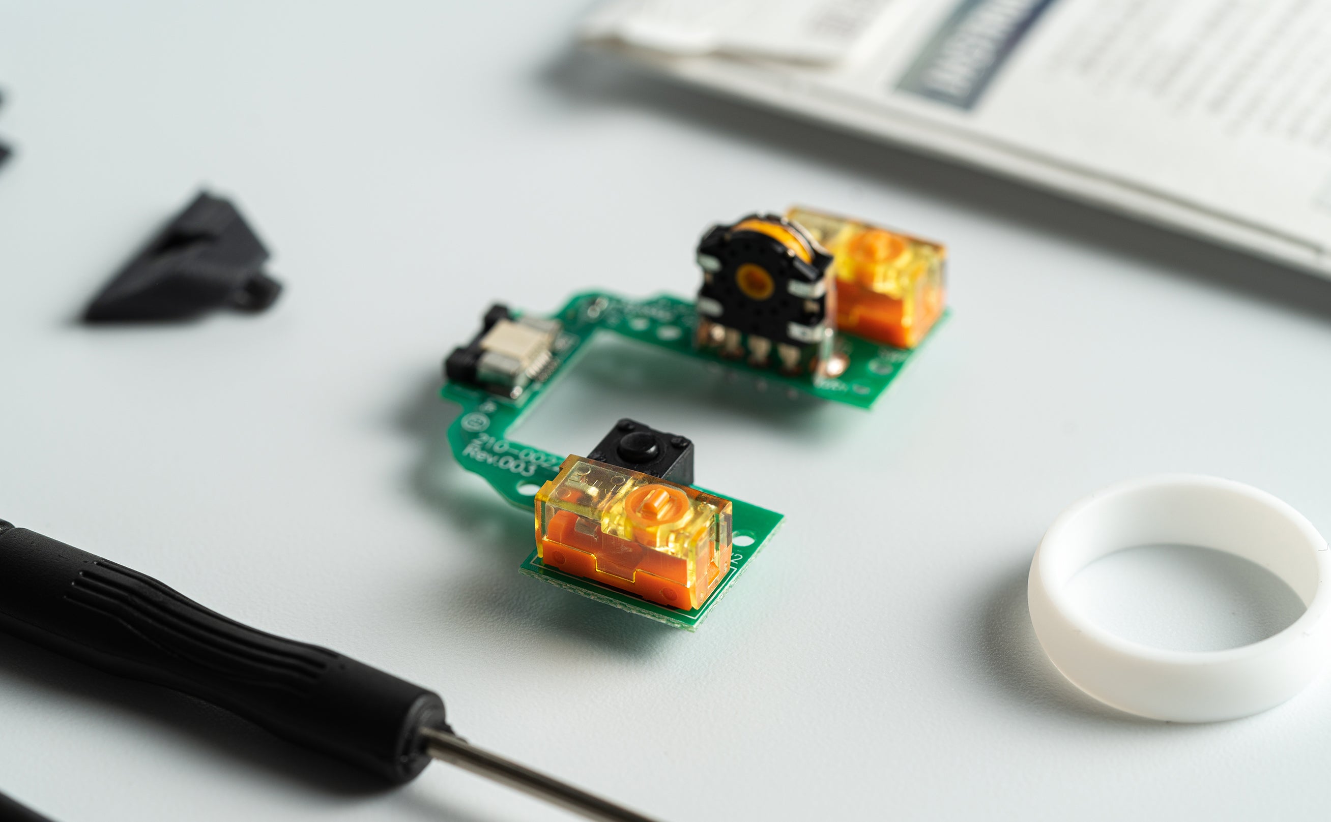 Upgraded Logitech G Pro X Superlight PCB – Mufy Mods
